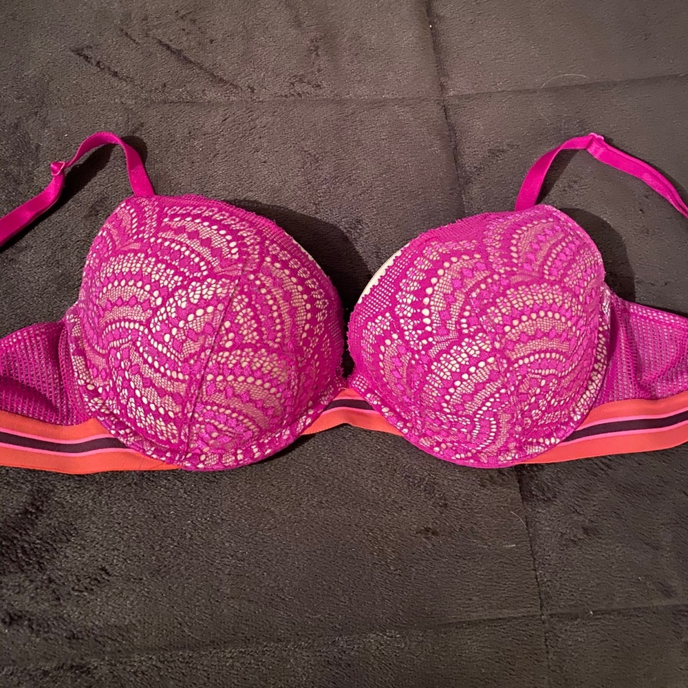 Pink Lace Push-up Bra